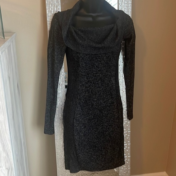 Express - Picture 1 of 2